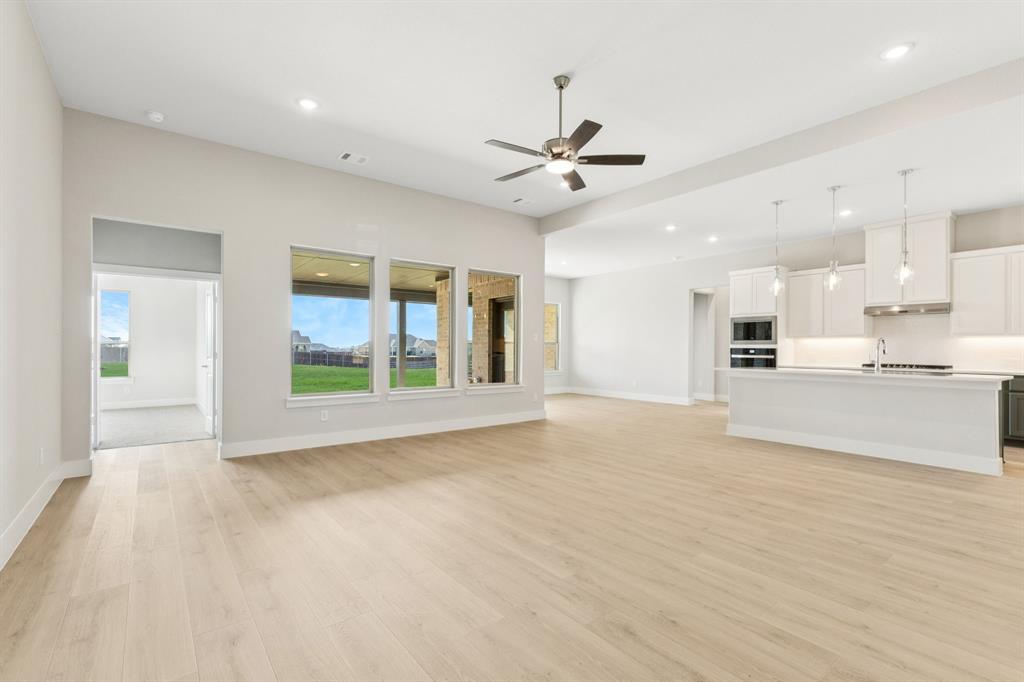 Lakeway Estates - Residential