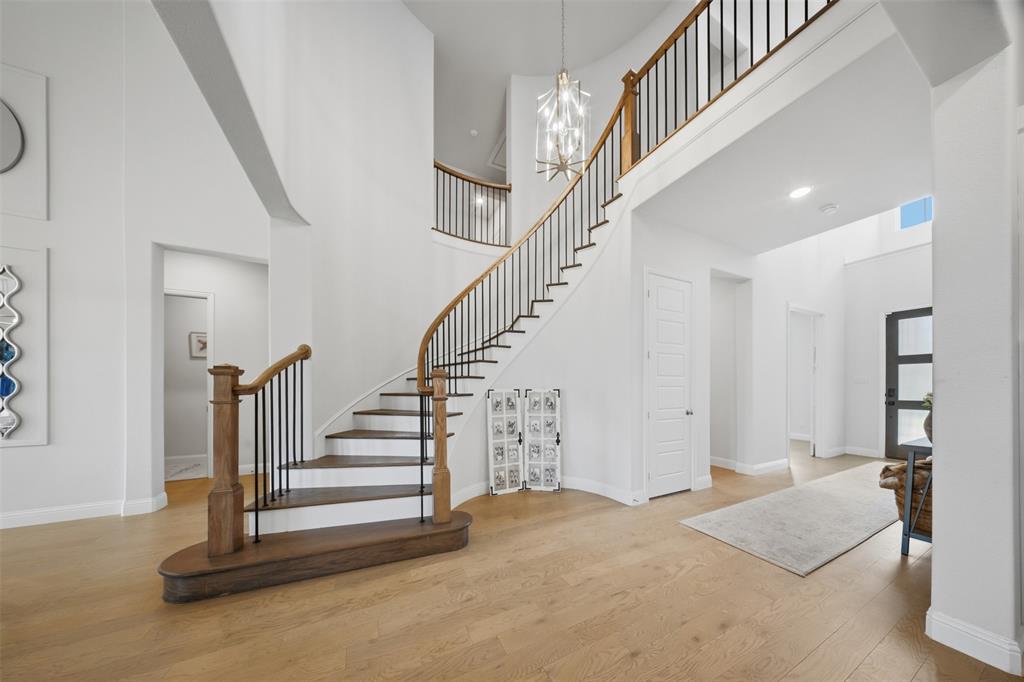 1903 Green Jasper Place