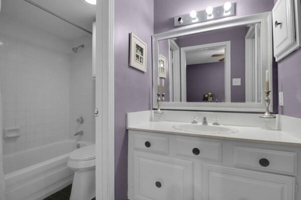 Richland Park Apt-Westchase Condo - Residential