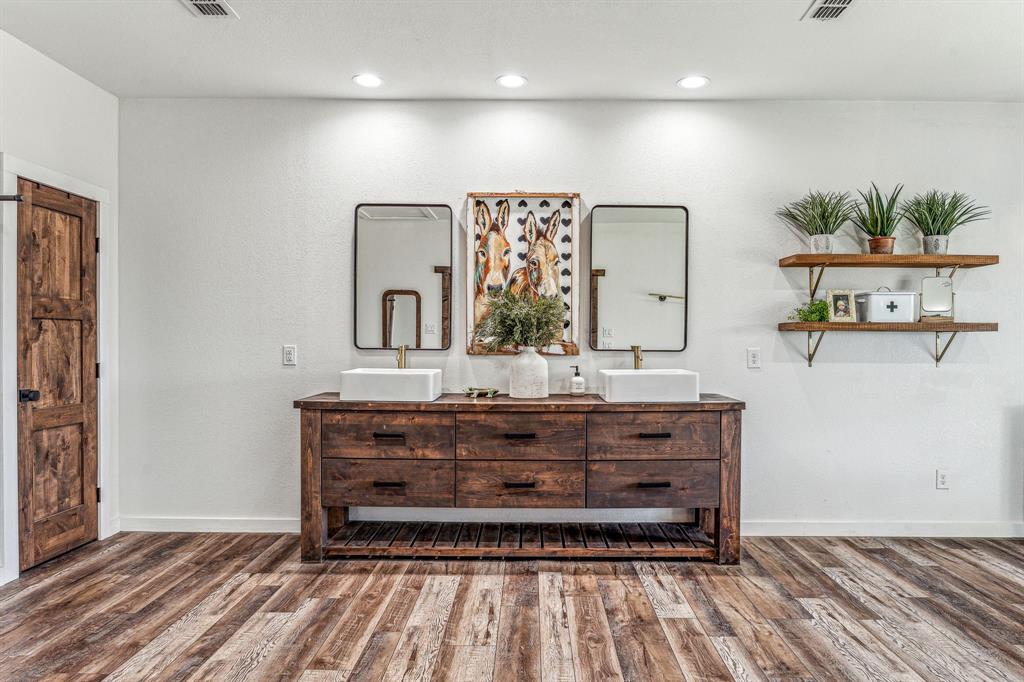 H Pease 401 - Residential