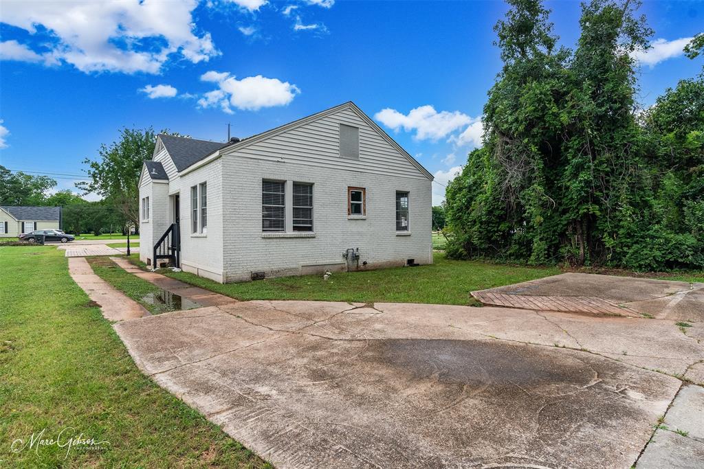 Waller Sub - Commercial Sale