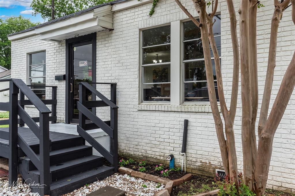 Waller Sub - Commercial Sale