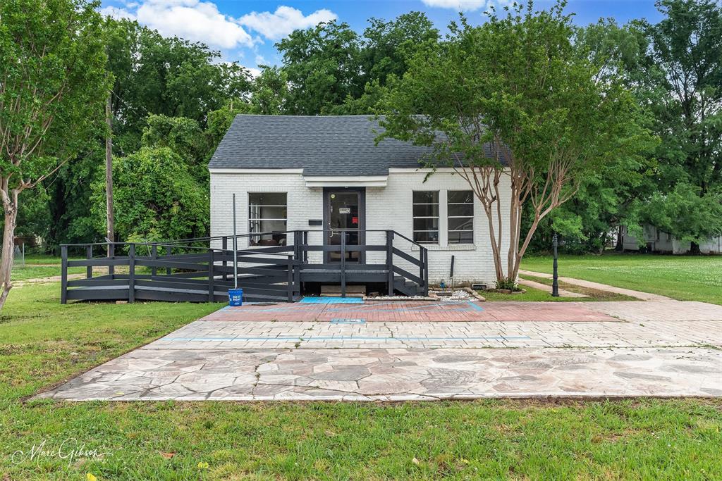 Waller Sub - Commercial Sale