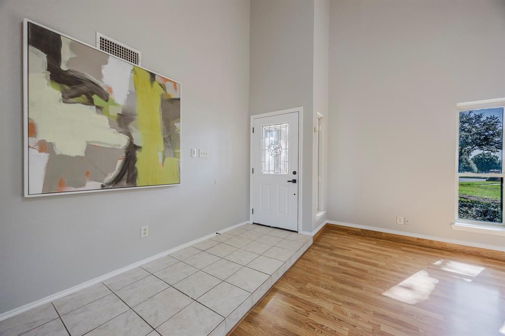 2112 Oakmeadow Place