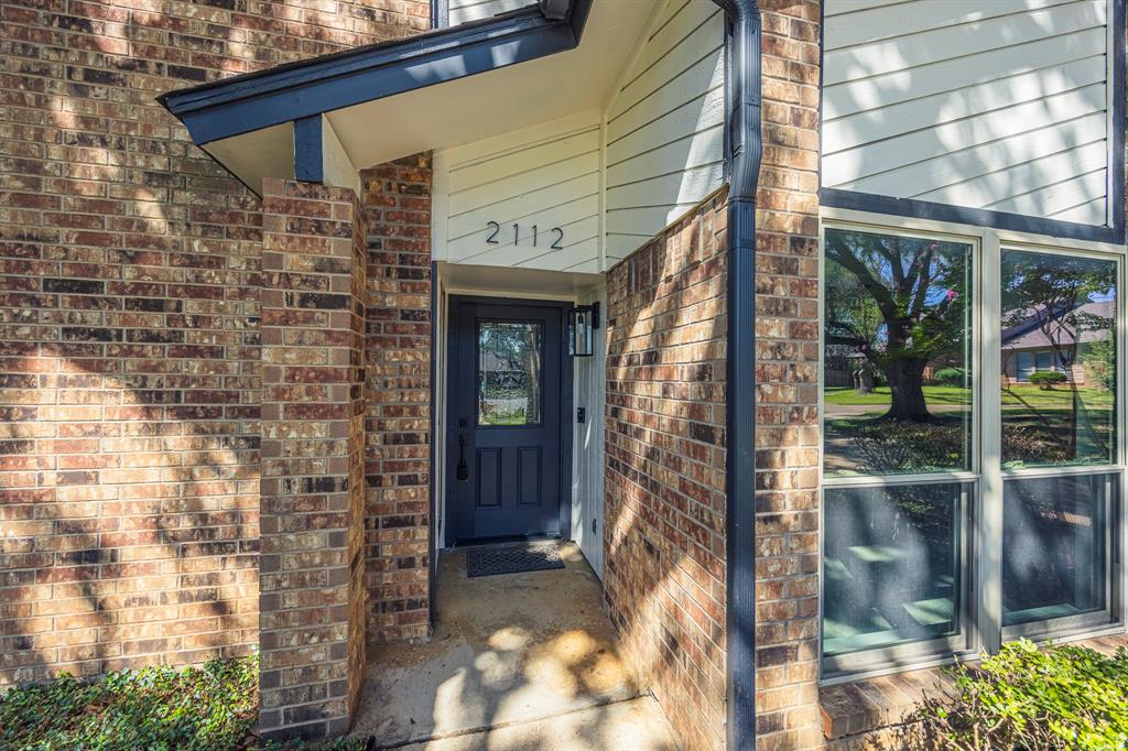 2112 Oakmeadow Place