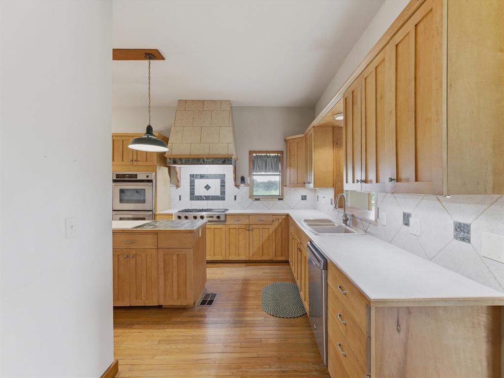 G White - Residential