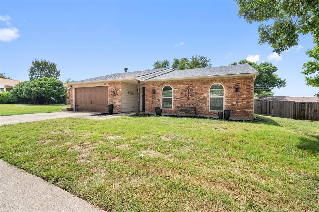 622 Roaming Road Drive