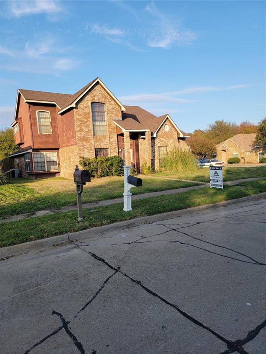 Welcome to this gorgeous, comfortable home, tucked away in the quiet neighborhood of Highcrest in Garland.  Just blocks from Lake Ray Hubbard and located on the corner of a Cul-de-sac, on a very spacious lot.  The spacious gallery style kitchen has a walk in pantry offering ample storage space for all your culinary needs. This floor plans has 4 bedrooms and 2.5 bathrooms.  Master bedroom and master bathroom located on 2nd floor. Home is great for a large family.  Large back yard is great for back yard entertaining.  This home is the perfect blend of comfort and style.  Home will be sold as is, just needs your tlc.