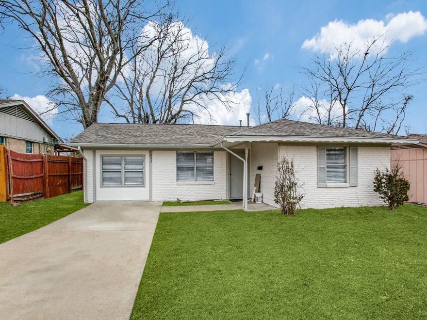 Welcome to 1033 Glynn Drive—a charming, move-in ready home in the heart of Garland! This beautifully updated 4-bedroom, 1.5-bath residence offers a functional layout with fresh finishes throughout. Step inside to find a bright living area with durable flooring and neutral tones, perfect for any décor style. The kitchen features sleek granite countertops, stainless steel appliances, and ample cabinet space, making meal prep a breeze. All bedrooms offer comfortable space and natural light, while the updated bathrooms add a modern touch. Outside, enjoy a spacious fenced-in backyard—ideal for pets, play, or entertaining under the Texas sky. Conveniently located near schools, shopping, and easy highway access, this home combines comfort, style, and value. Don’t miss your chance to own this Garland gem!