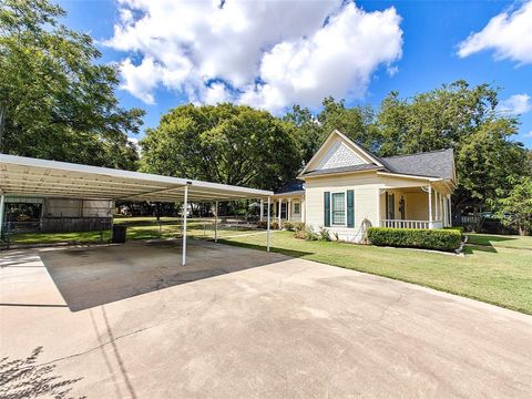 A home in Terrell