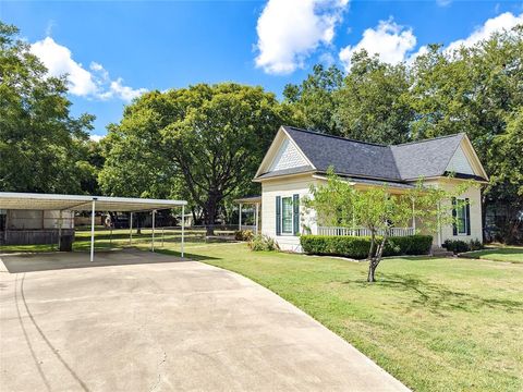 A home in Terrell