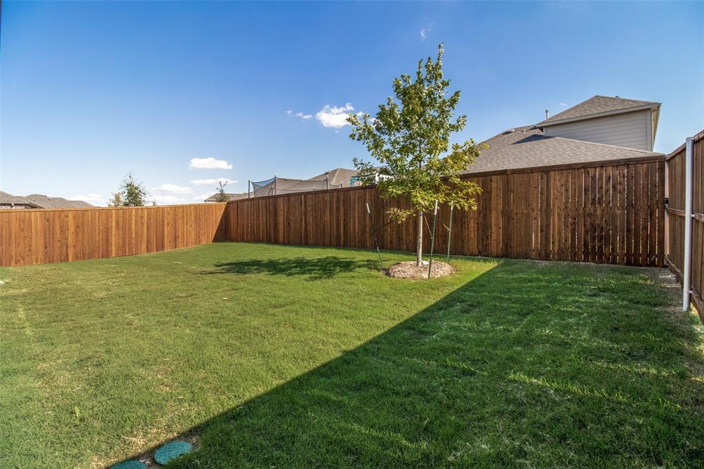 ANNA CROSSING - Residential