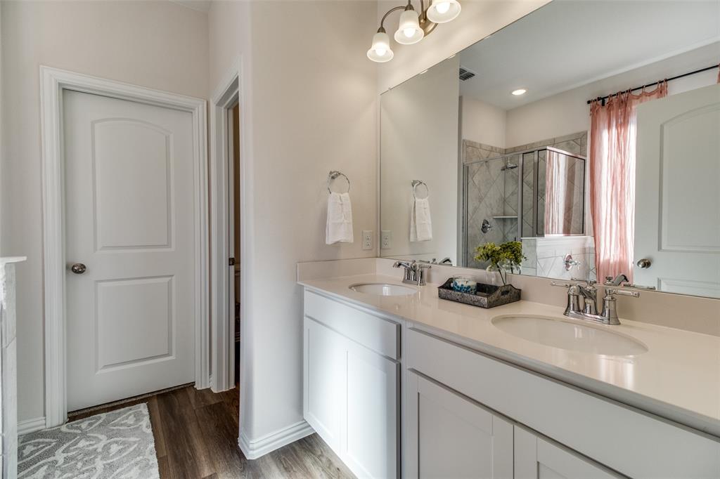 ANNA CROSSING - Residential