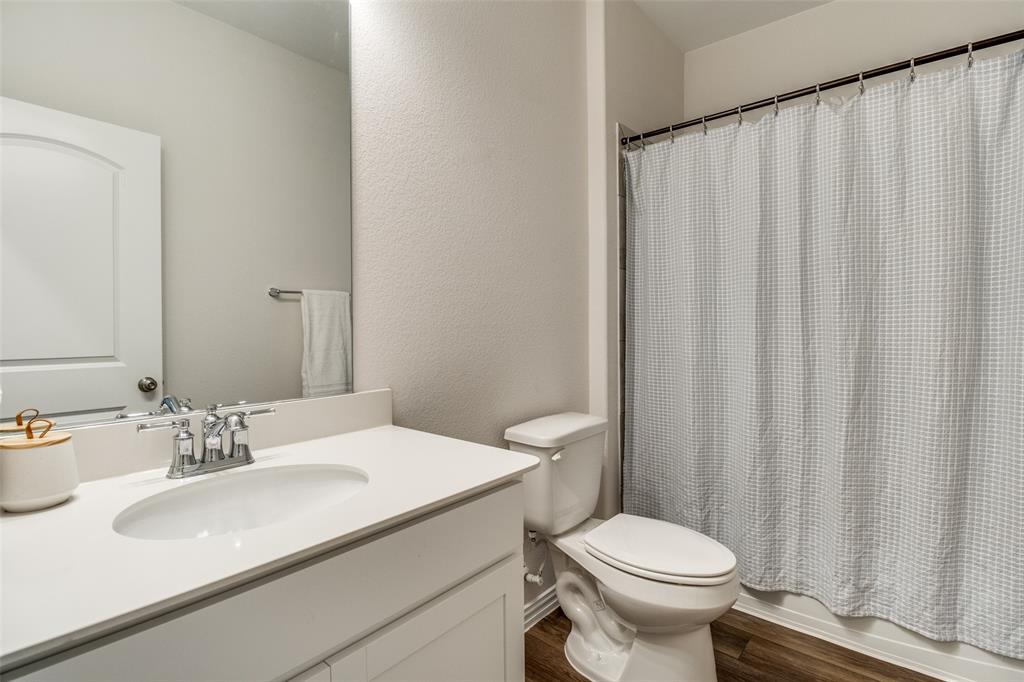 ANNA CROSSING - Residential