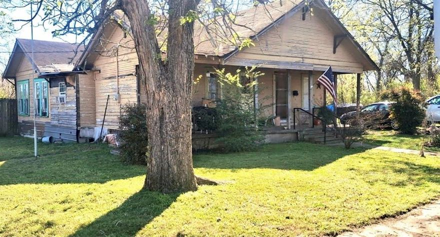 This property presents a great investment opportunity, featuring a home at 1201 W Market Street, plus an adjacent vacant lot at 1203 W Market Street that together total over half an acre. The additional lot offers excellent potential for new construction or could be used as a large side yard. A 20x22 metal shop sits at the back property line, providing functional workspace or storage, along with an additional storage shed located next to the home. With multiple structures and expansion possibilities, this property is well suited for investors, future development, or value-add opportunities.