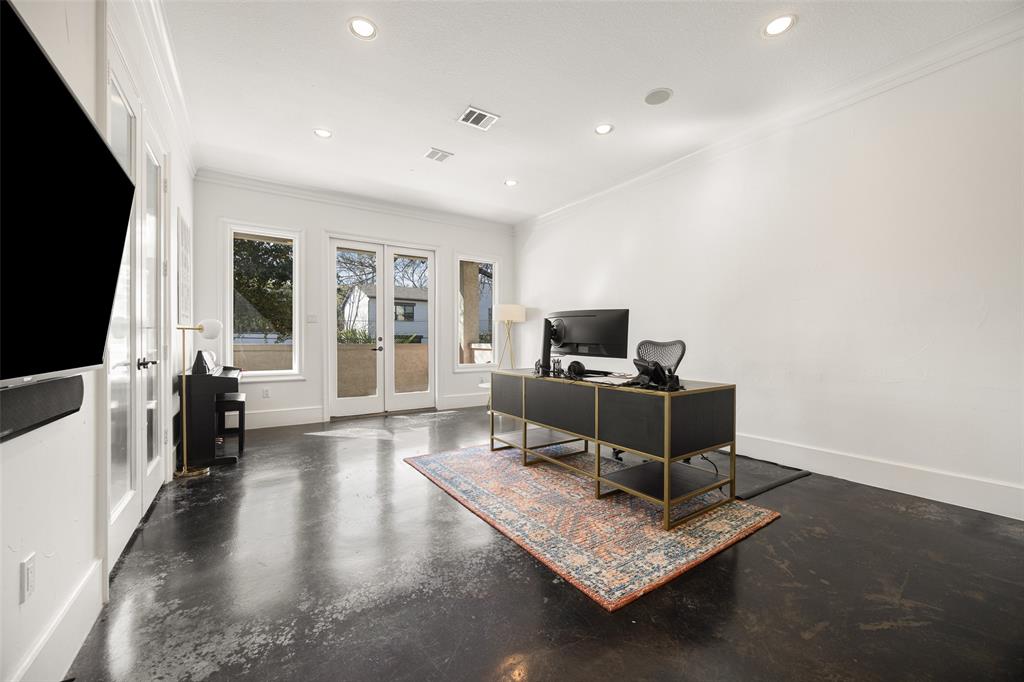 Lakeway - Residential