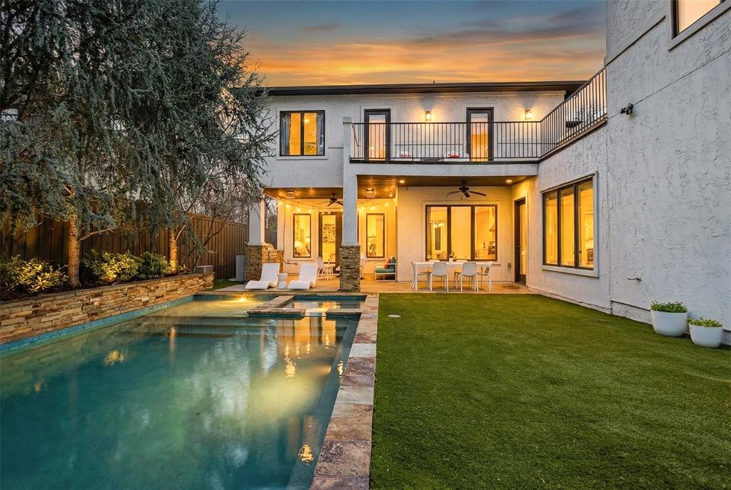 6713 Lake Circle Drive