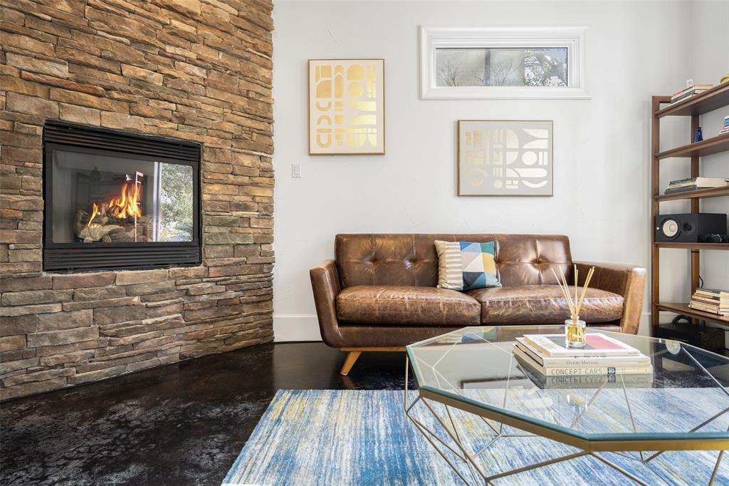 Lakeway - Residential