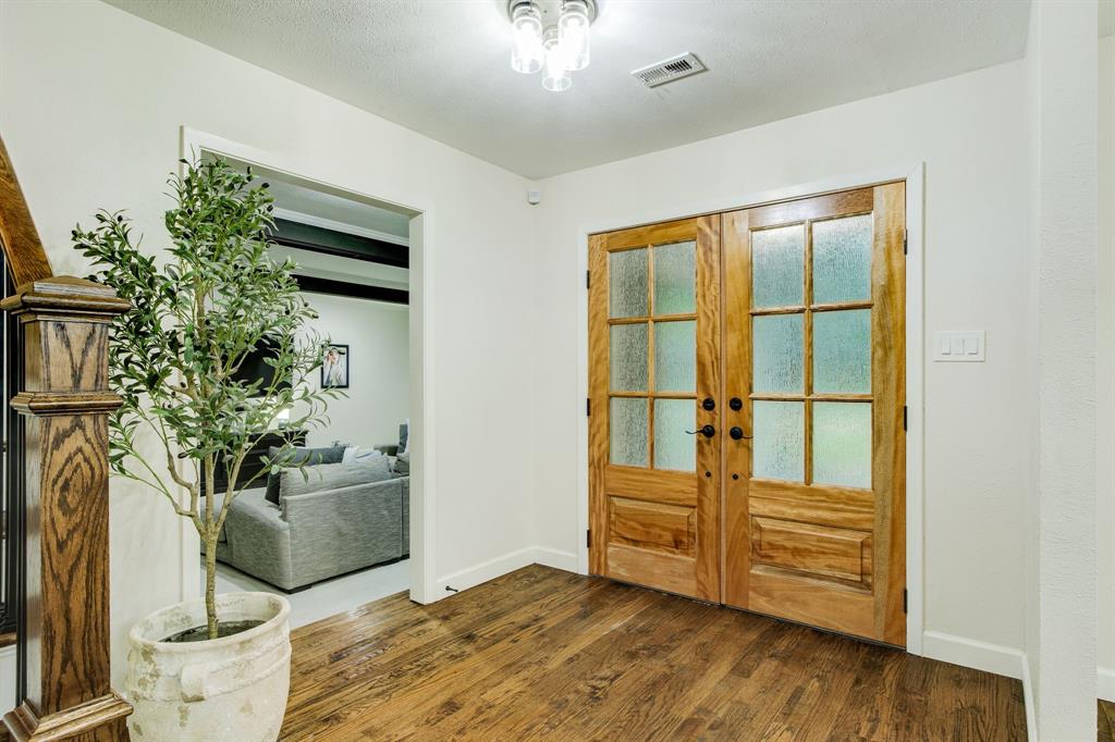 2409 Lawnmeadow Drive