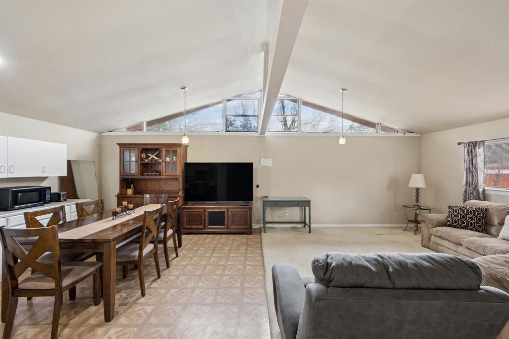 Smittys Point - Residential