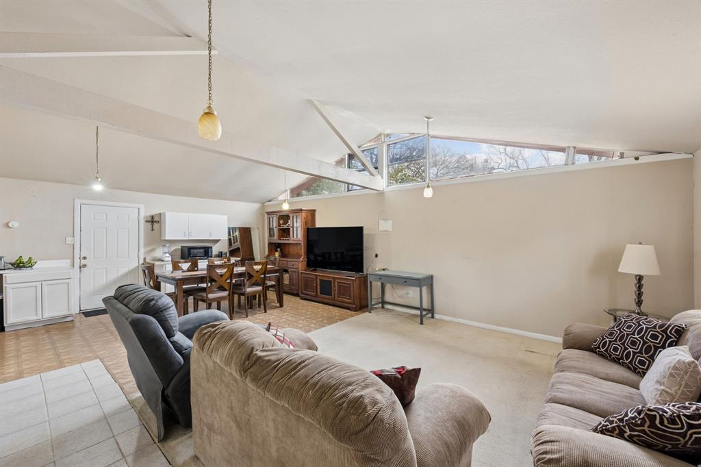 Smittys Point - Residential