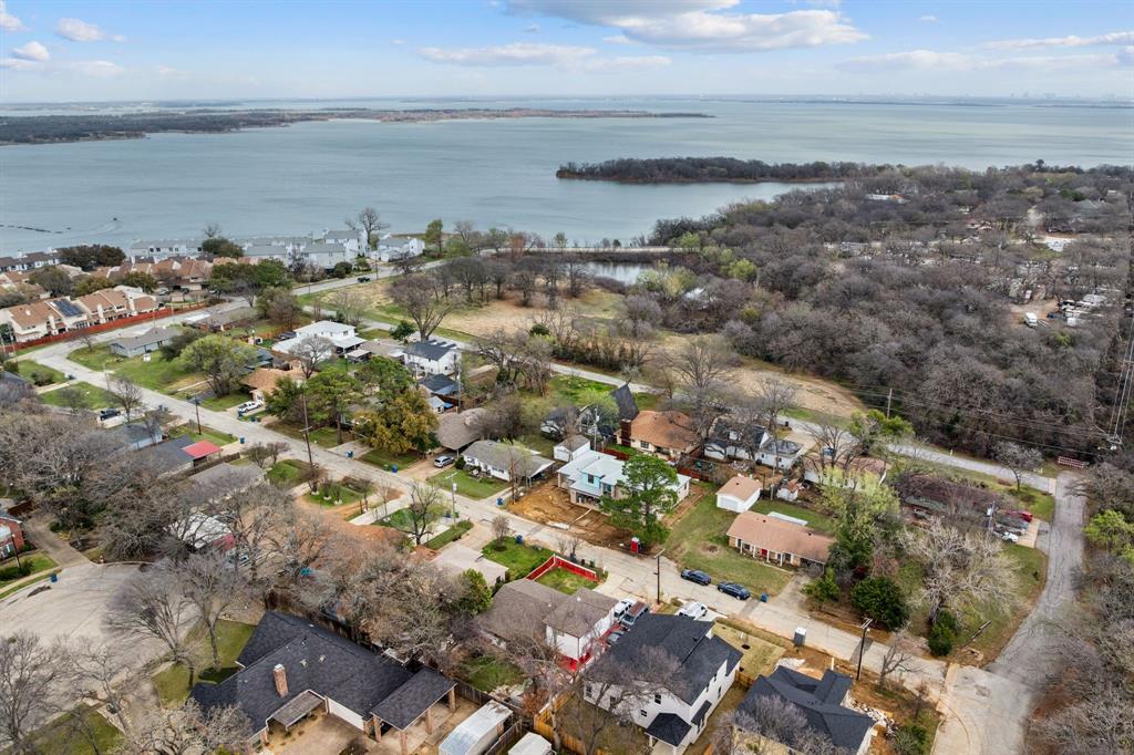 Smittys Point - Residential