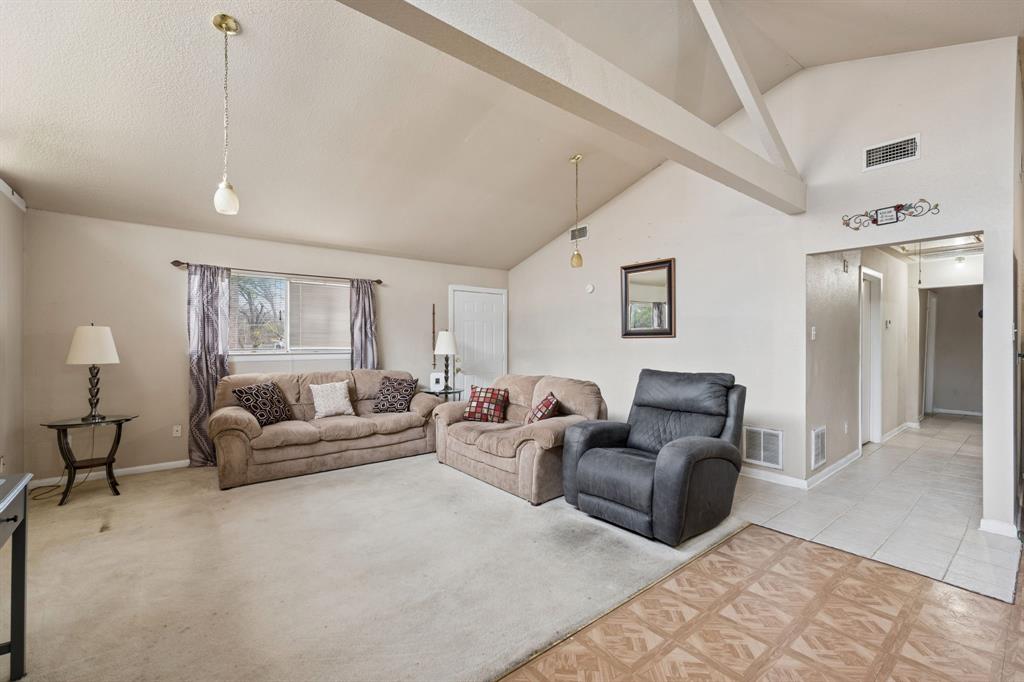 Smittys Point - Residential