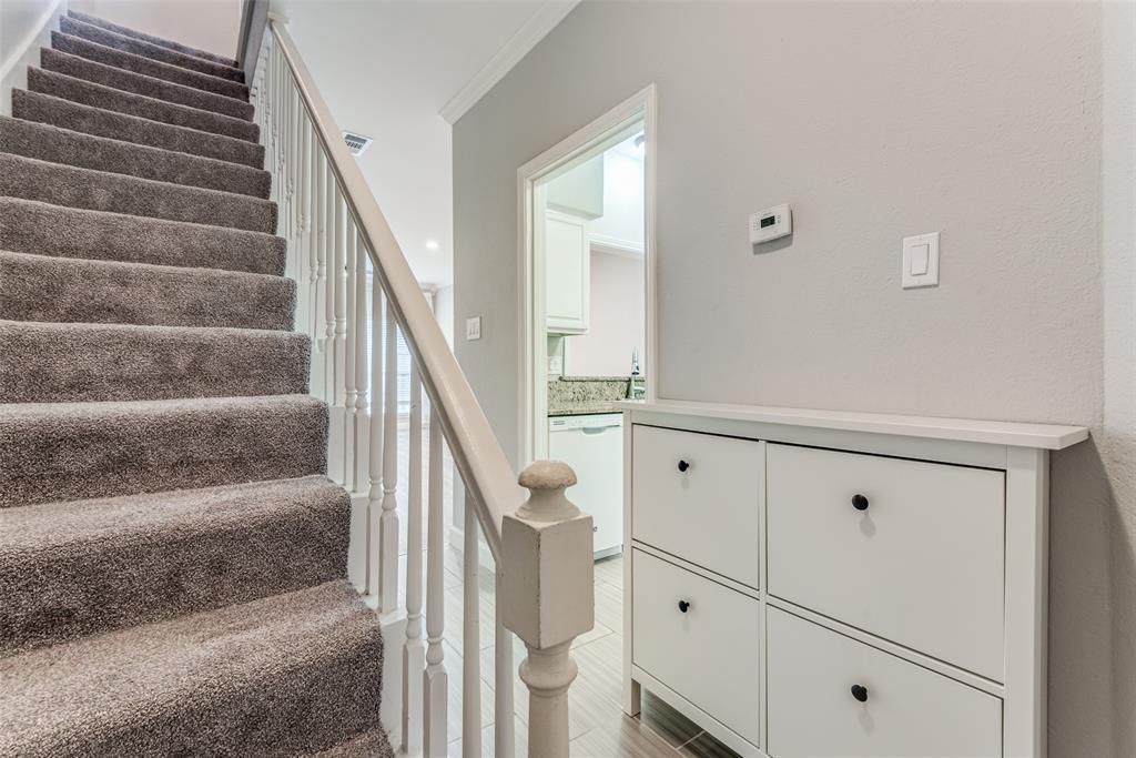 Lakeshore Condo - Residential