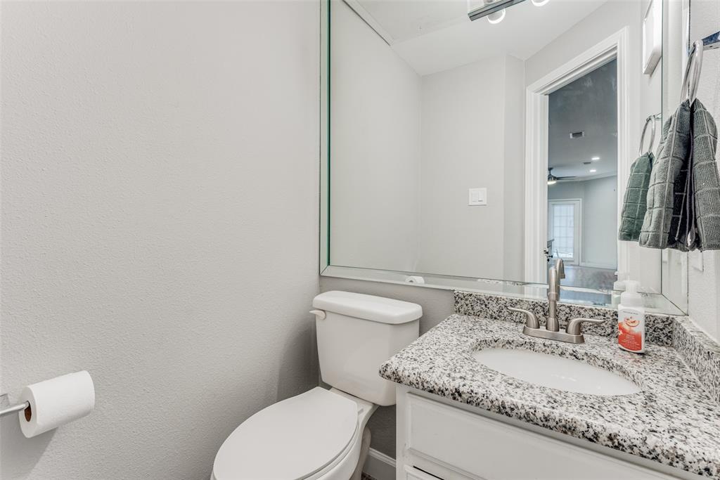 Lakeshore Condo - Residential