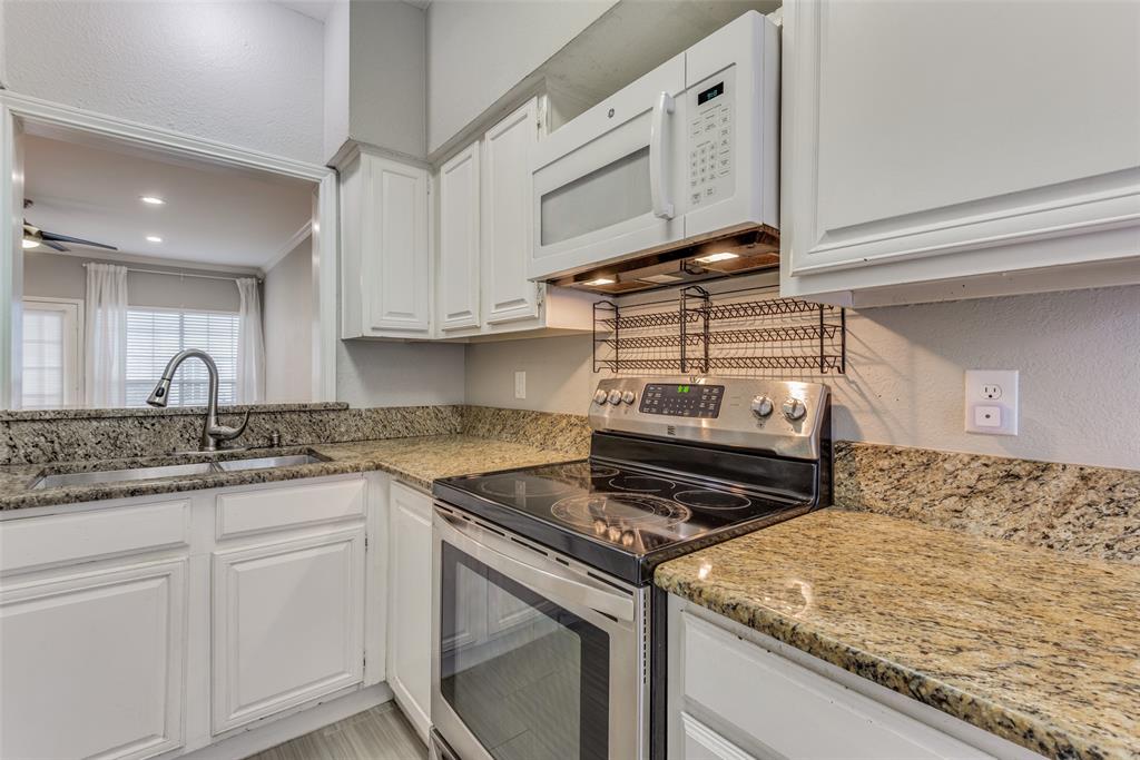 Lakeshore Condo - Residential