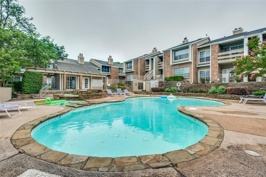 Lakeshore Condo - Residential