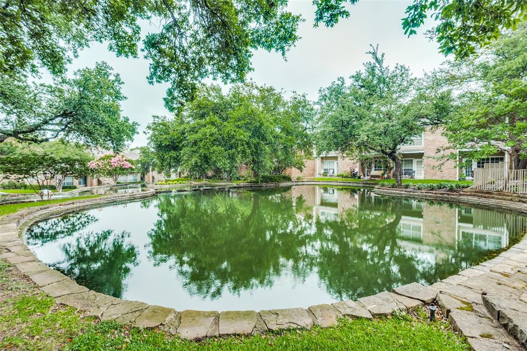 Lakeshore Condo - Residential