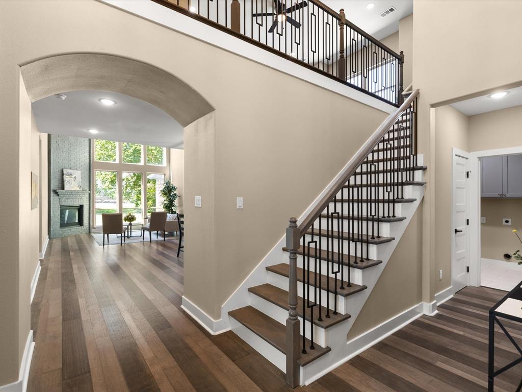 2314 Cales Drive