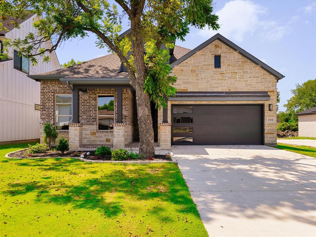 2314 Cales Drive