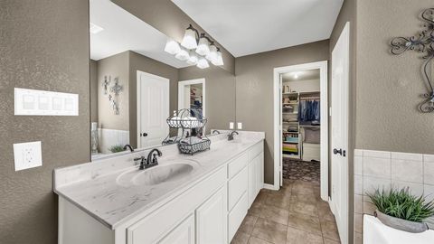 Tiny photo for 2310 Trace Ridge Drive, Weatherford, TX 76087 (MLS # 21088204)