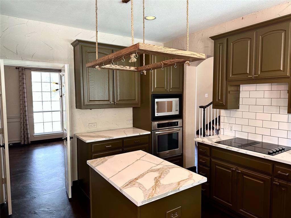 Lexington Downs At Bridlewood - Residential Lease