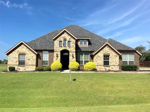 A home in Waxahachie