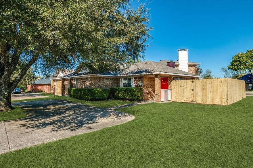 Beautifully updated in 2025, this stylish half-duplex in Preston Manor offers a fresh, modern feel in the heart of Frisco. The open floor plan features 2 bedrooms, 2 bathrooms, and 1,263 square feet of thoughtfully designed living space. The kitchen is a standout with a tiled backsplash, quartz countertops, abundant cabinet storage, and a spacious pantry. Enjoy recessed lighting and modern fixtures throughout, along with a large living area anchored by an electric fireplace that brings warmth and character to the space. Both bathrooms have been tastefully renovated with new tile and contemporary finishes. Step outside and enjoy the private fenced patio, perfect for relaxing or entertaining. Laundry connections are conveniently located in unit, and yard maintenance is handled by the tenant. Located on a cul-de-sac street just minutes from downtown Frisco, the Dallas North Tollway, and popular shopping and dining areas. Available for immediate occupancy.