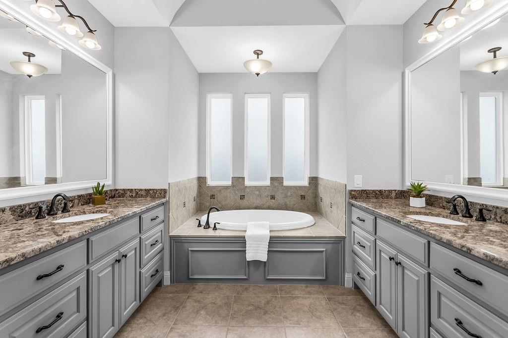 Viridian Village 1k - Residential