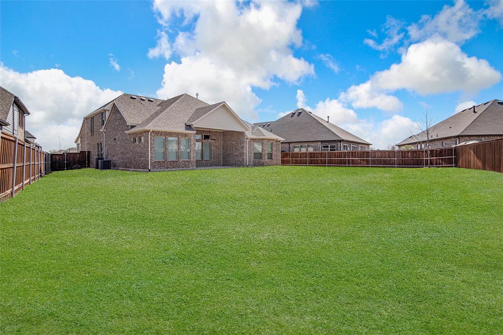 1713 Bella Lane