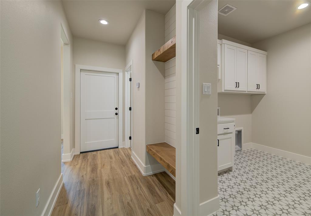 Grassland Equestrain Living Add - Residential