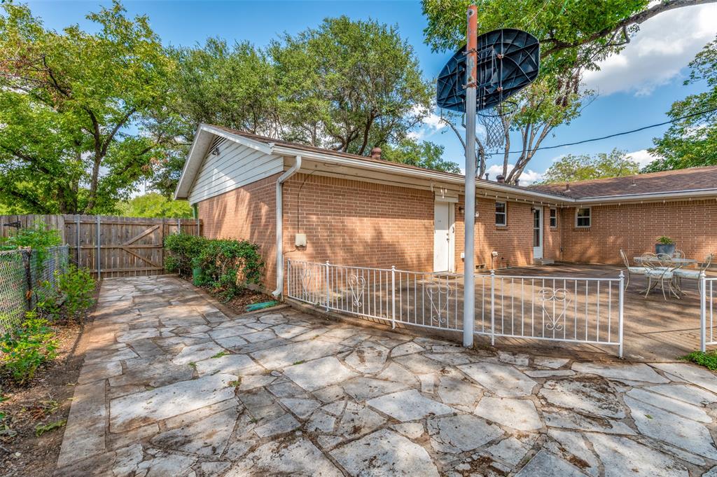 Mc Knight Manor Add - Residential