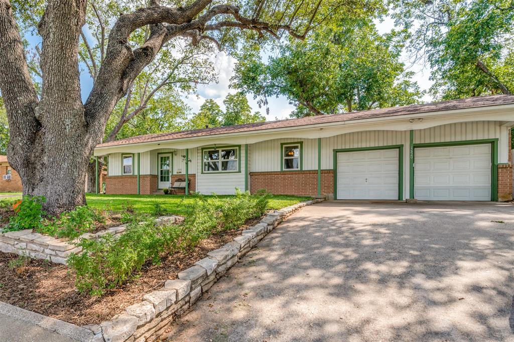 Mc Knight Manor Add - Residential