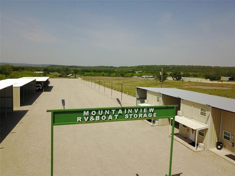 462 & 462B Halsell Road Mineral Wells TX 76067