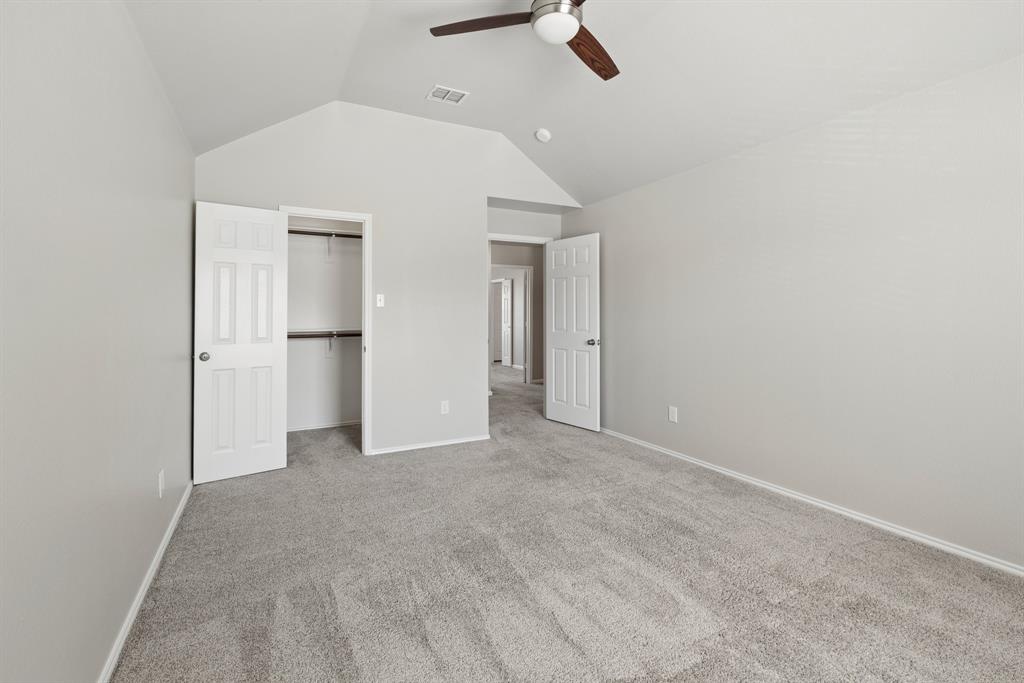 PINE RIDGE ESTATES PHASE ONE (CMC), BLK D, LOT 8 - Residential