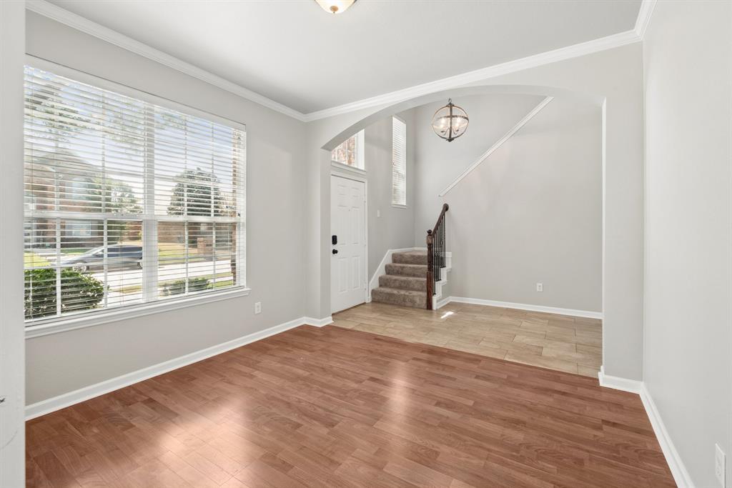 PINE RIDGE ESTATES PHASE ONE (CMC), BLK D, LOT 8 - Residential