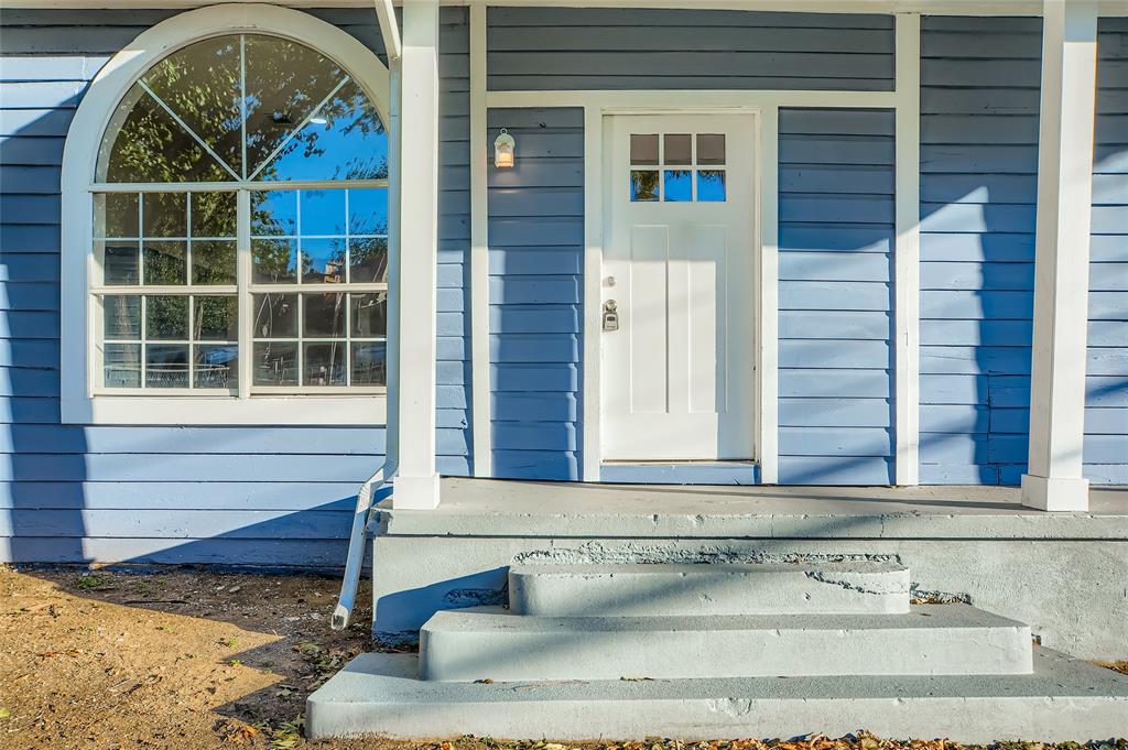 603 W Pembroke Avenue