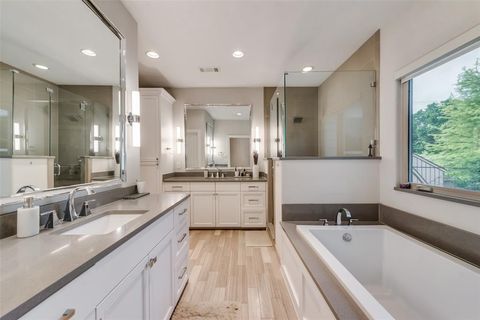 Tiny photo for 5608 Longview Street, Dallas, TX 75206 (MLS # 21089601)