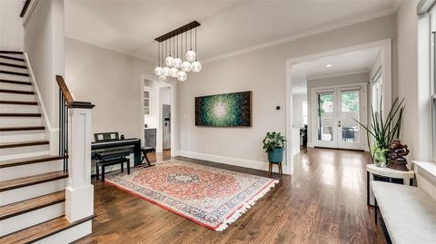 Tiny photo for 5608 Longview Street, Dallas, TX 75206 (MLS # 21089601)