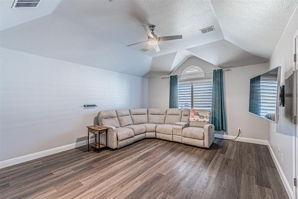 Sendera Ranch - Residential